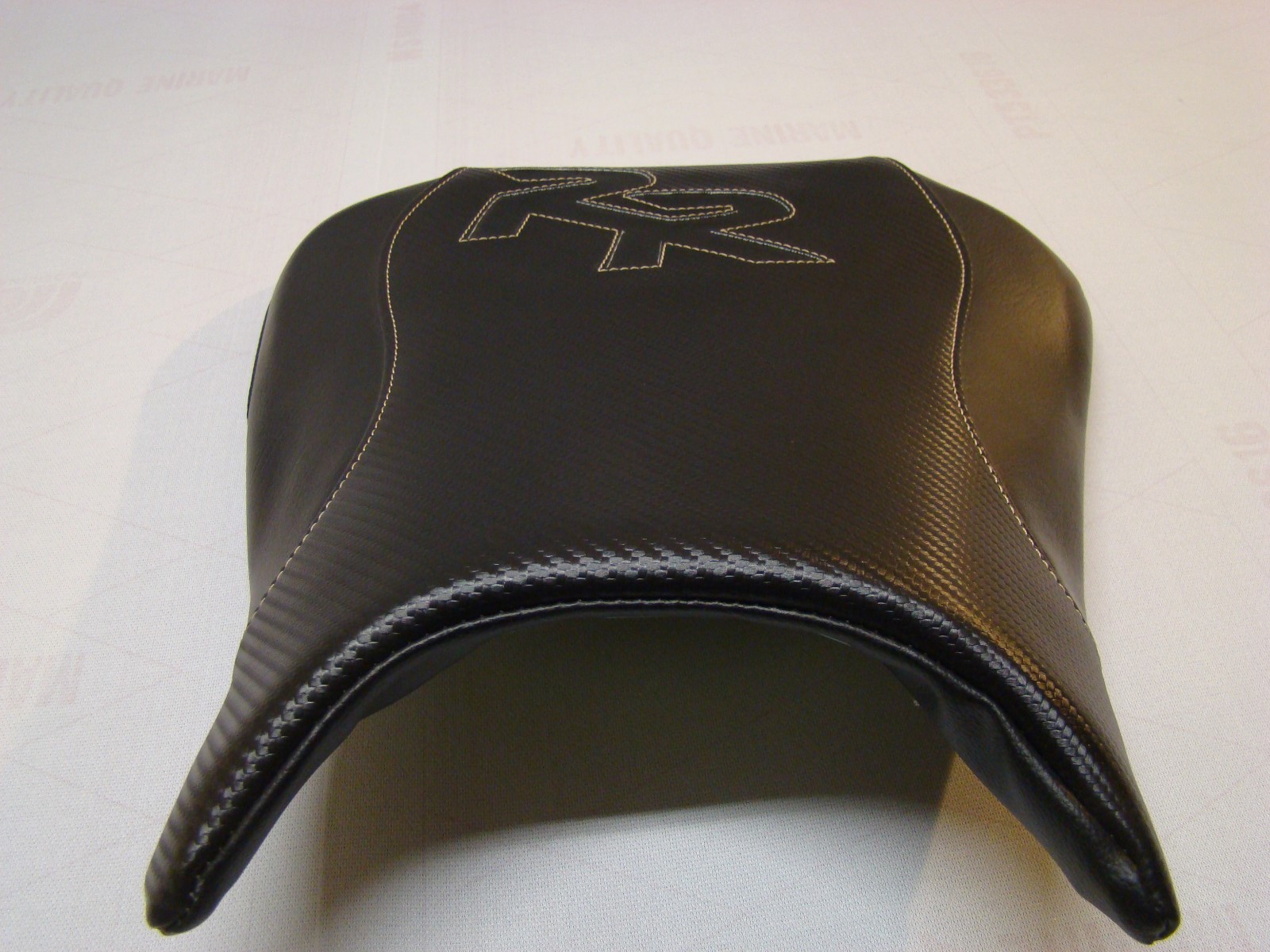 HONDA 2005/2006 CBR600RR FRONT SEAT COVER BLACK VINYL WITH CARBON FIBER TEXTURE
