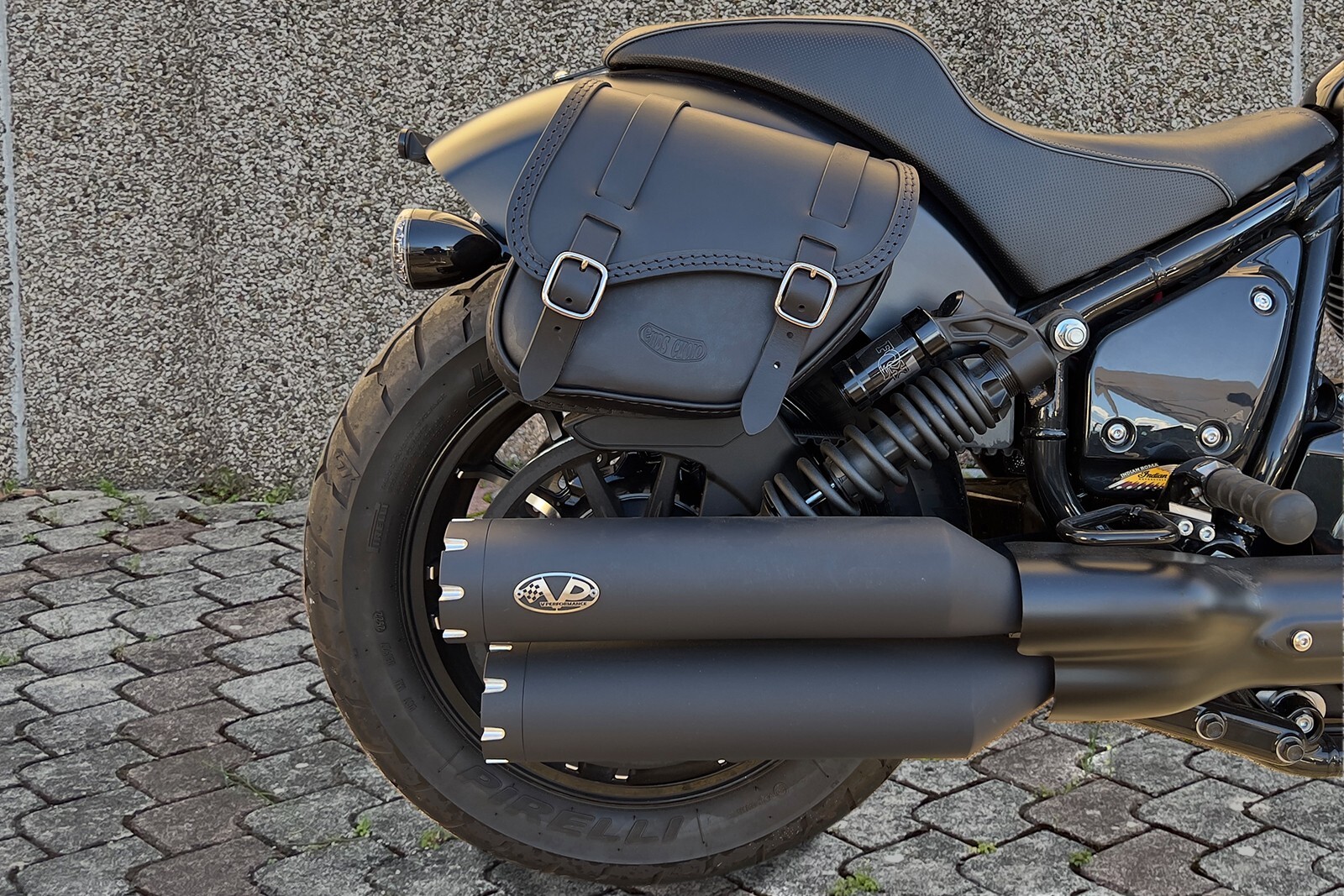 LEATHER SADDLE BAG RIGHT SIDE FOR 2023 – 2024 INDIAN SPORT CHIEF ENDSCUOIO
