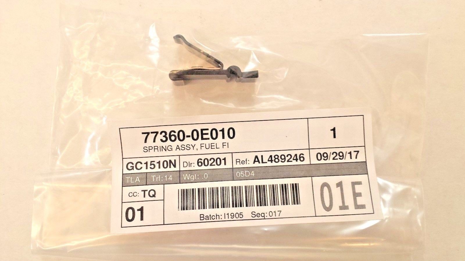 LEXUS OEM FACTORY FUEL LID DOOR SPRING 1998-2005 GS300 77360-0E010