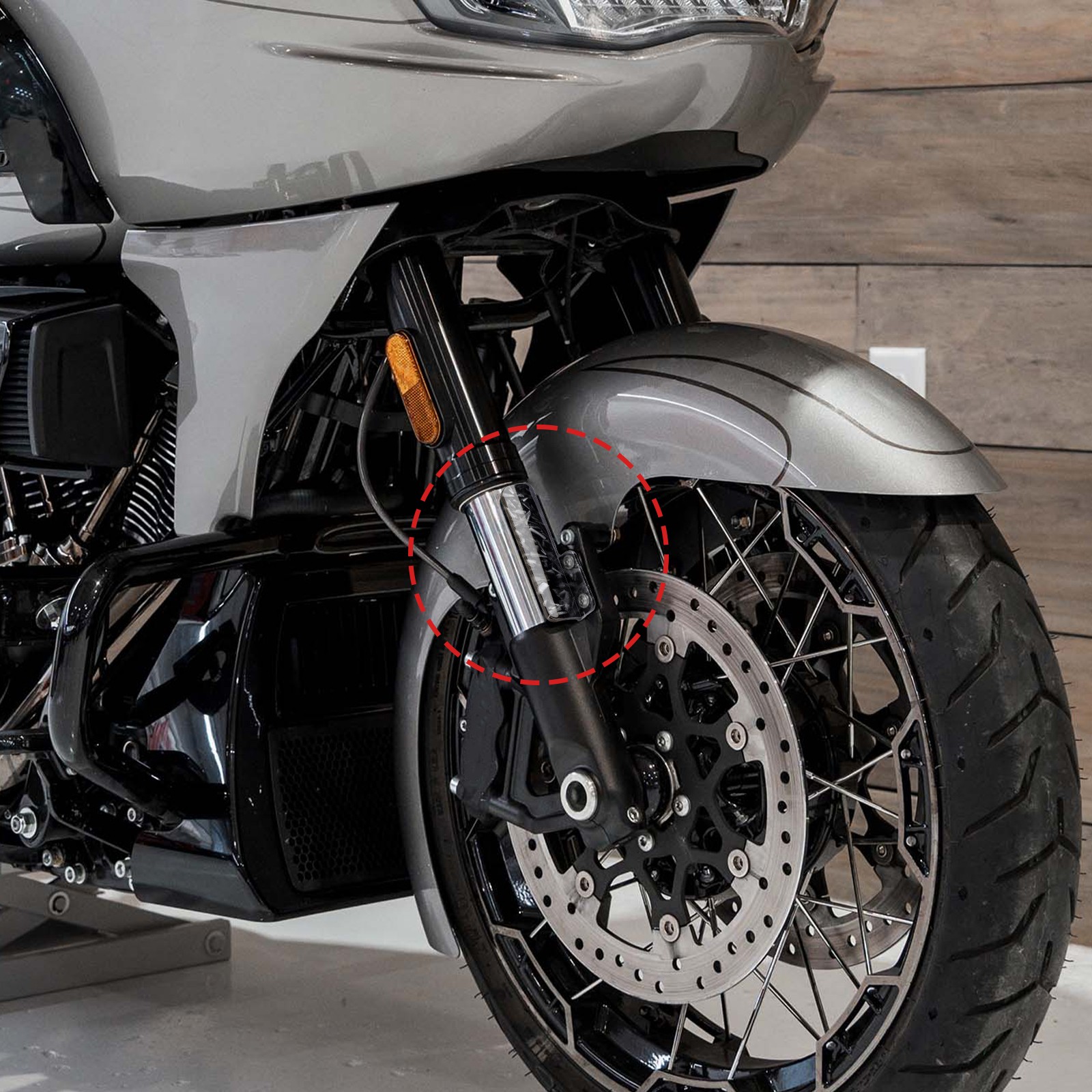 2X Forged Pattern Front Fork Lower Leg Covers For CVO Road Glide FLTRXSE 2023-25