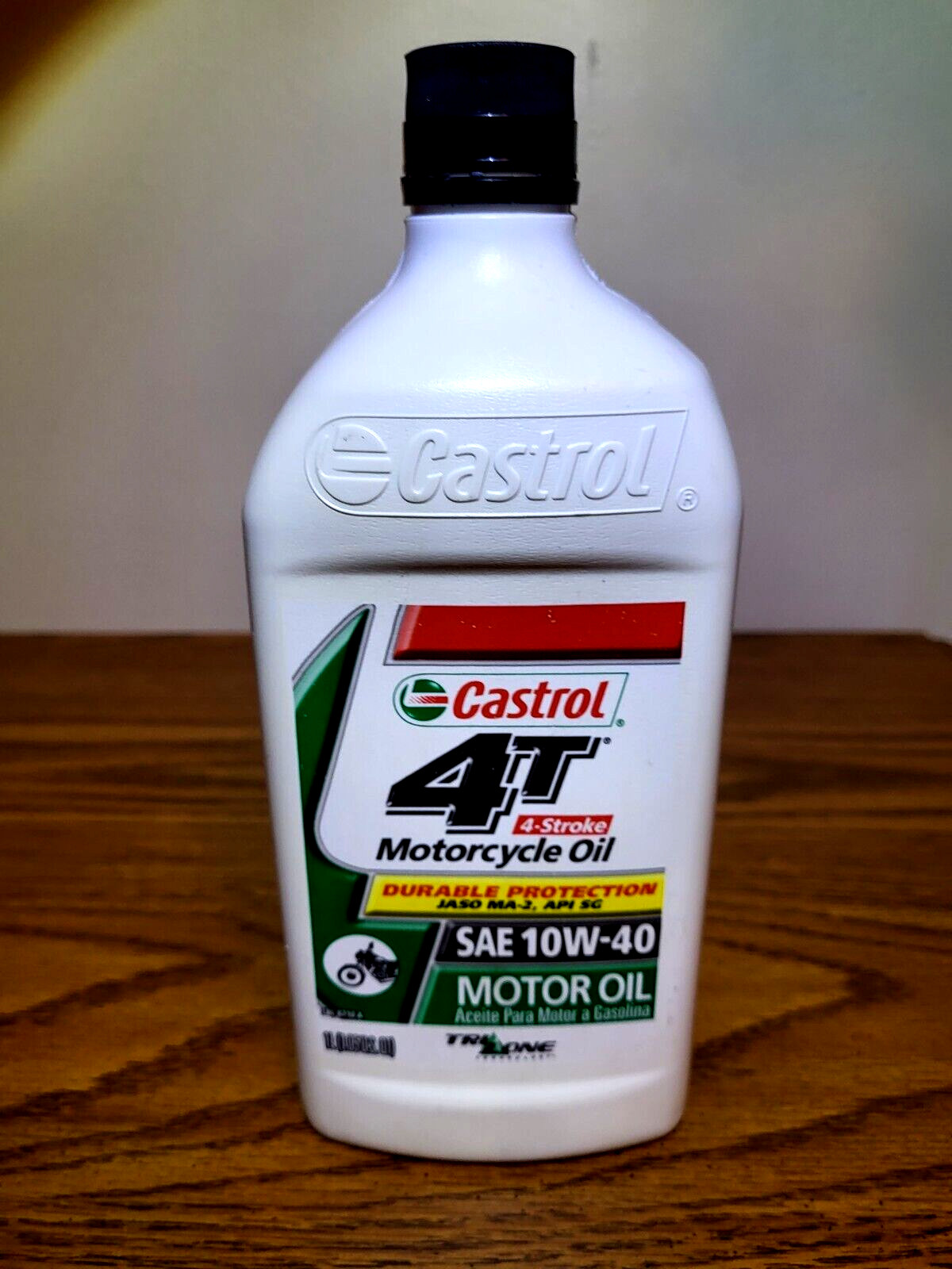 Castrol 4T Motorcycle Oil 1qt. 4 Stroke SAE 10W-40 Motor Oil