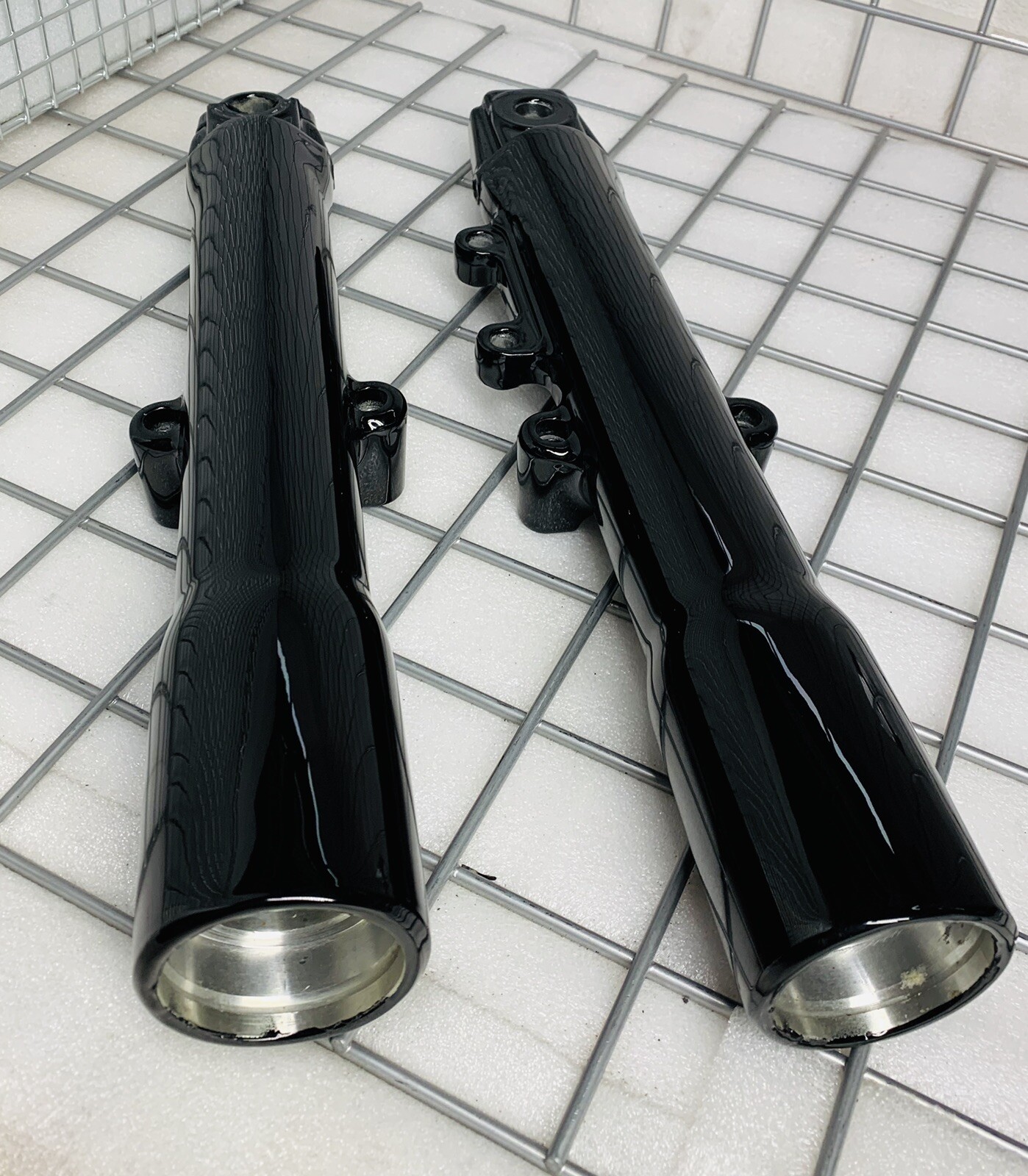 HARLEY FAT BOY GLOSS BLACK FORK legs SLIDERS 2000 – 06 G592 Heritage OUTRIGHT
