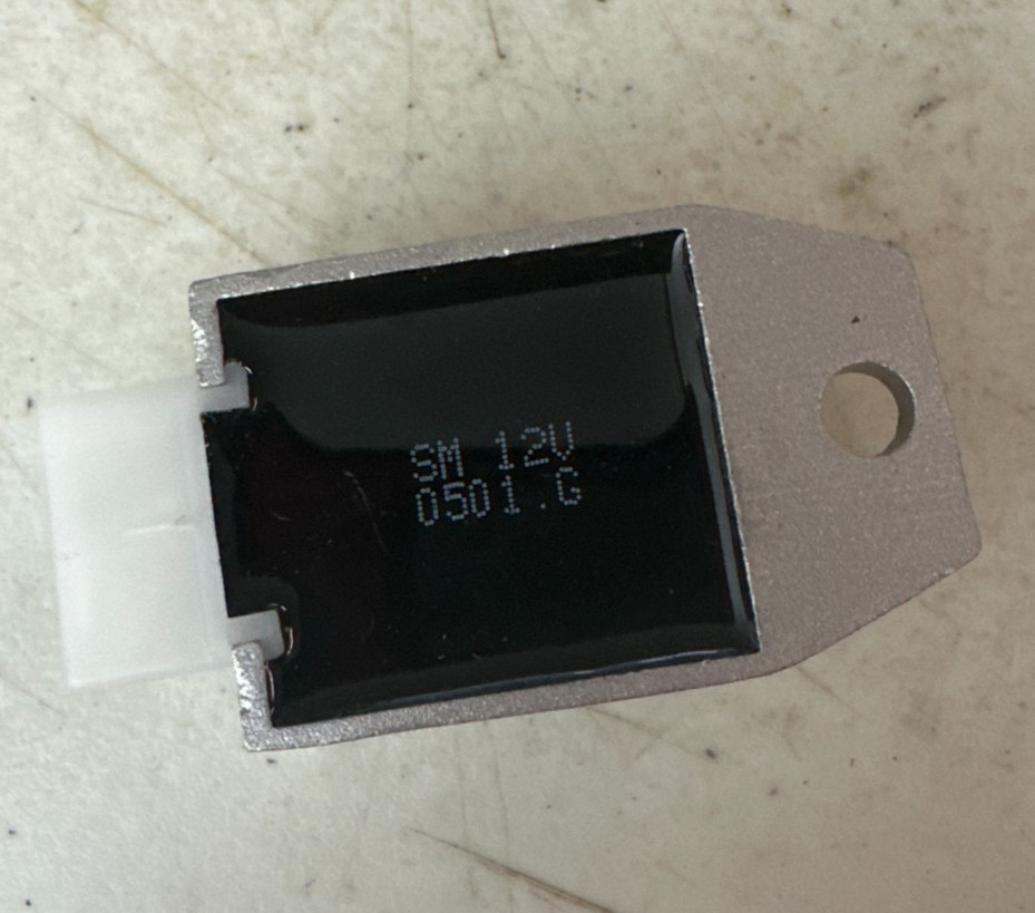 NEW 12VOLT REGULATOR RECTIFIER CT70 91-94 PITBIKE LIFAN ZONGSHEN CLONES