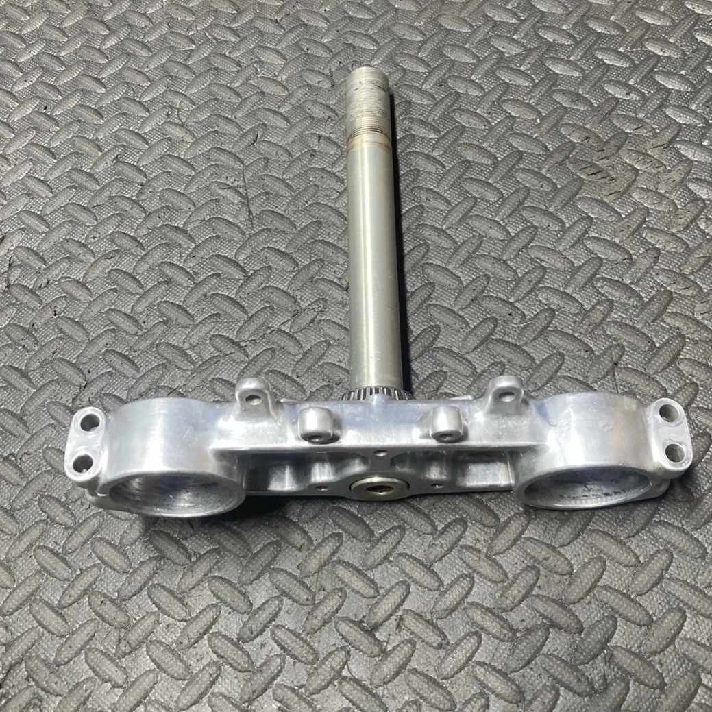 1994 YZ125 YZ250 WR250 Lower Triple Clamp OEM USED GOOD CONDITION (56mm Fork)