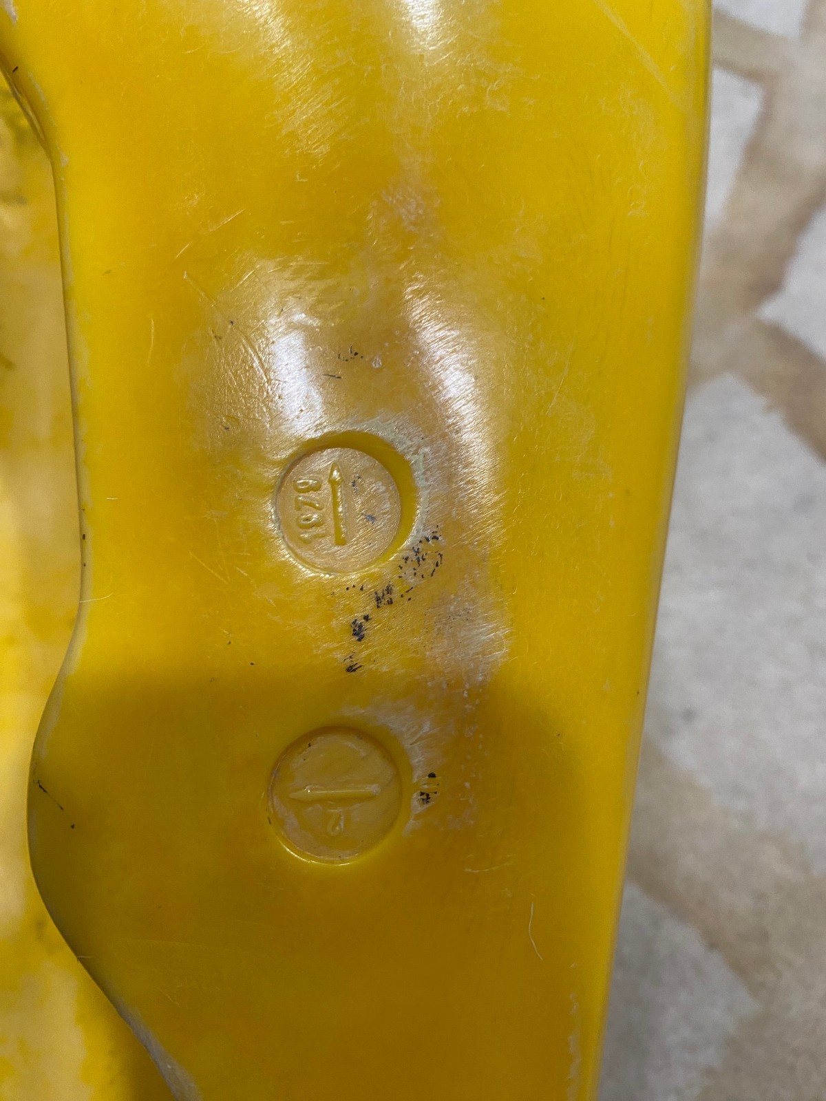 1981 Yamaha YZ 465 Fuel tank and side covers OEM!