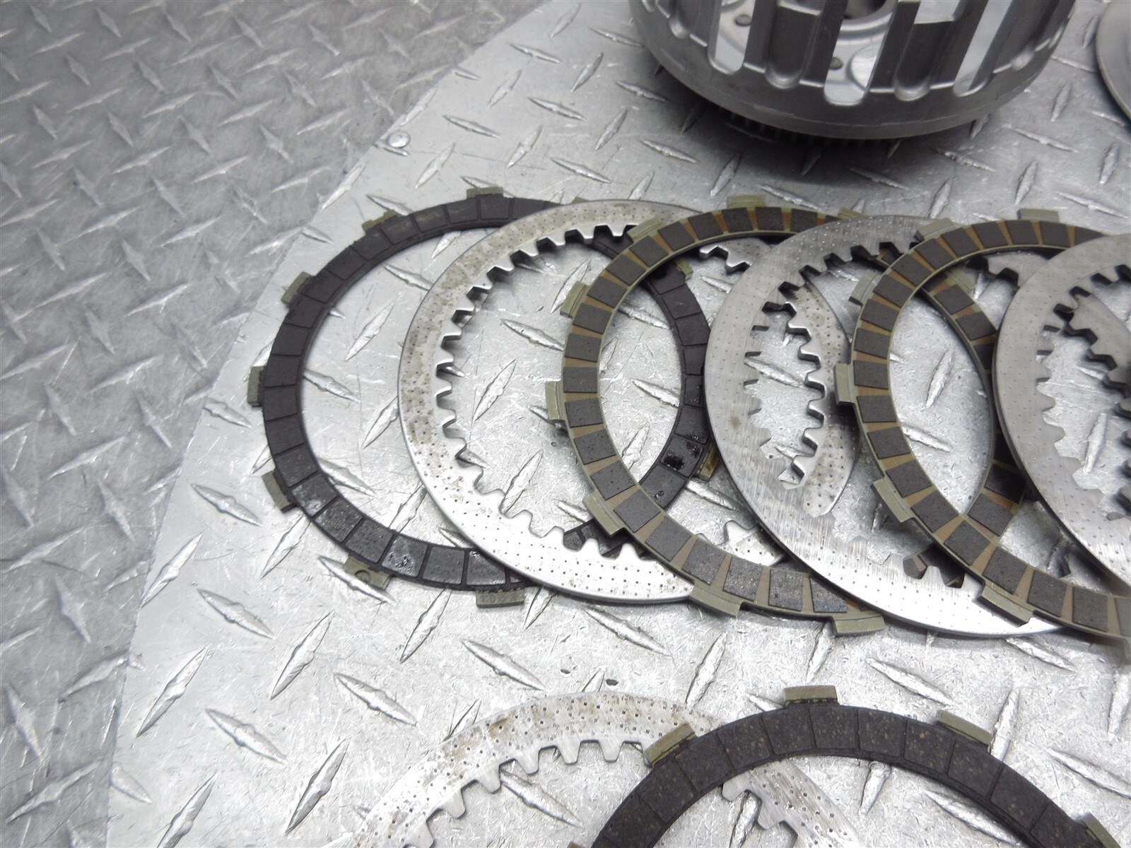 2000 00-04 Kawasaki ZR7 ZR750F Z750 Clutch Basket Hub Primary Plate Disc