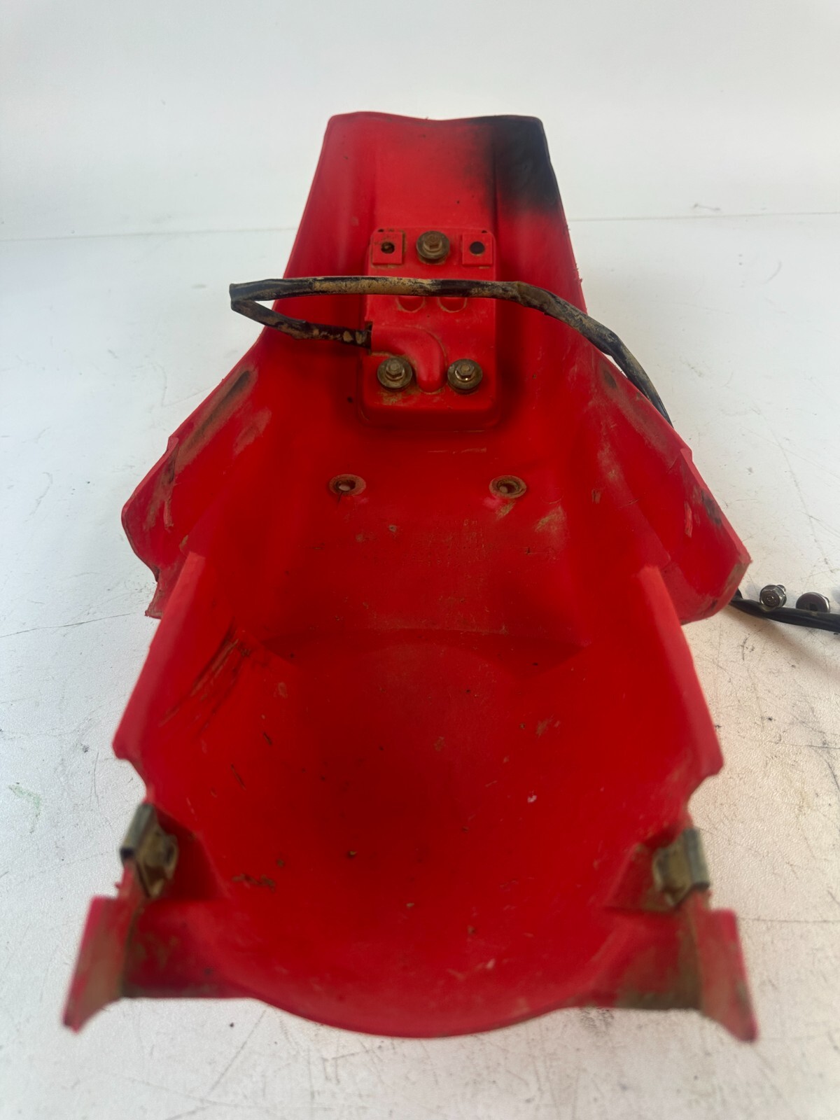 2001 Honda XR400R Rear Fender w/tail light TESTED working 96-04