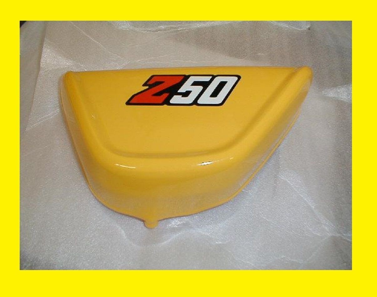 *1EA OEM HONDA SIDE COVER 1976 Z50A K3 TO 1978 SOFT TAIL PARAKEET YELLOW (S1007)