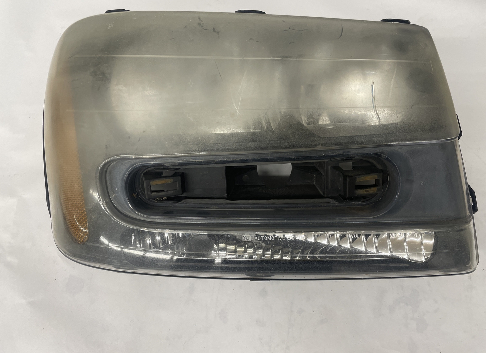 2002-2009 CHEVROLET CHEVY TRAILBLAZER TRAIL BLAZER RIGHT HEAD LIGHT OEM 40282748