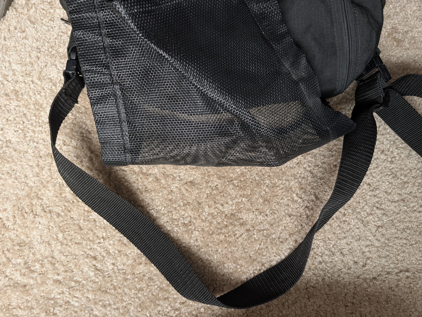 T-BAGS Expandable Black Canvas Motorcycle Travel Bags +Top Roll Bag + Bungee Net