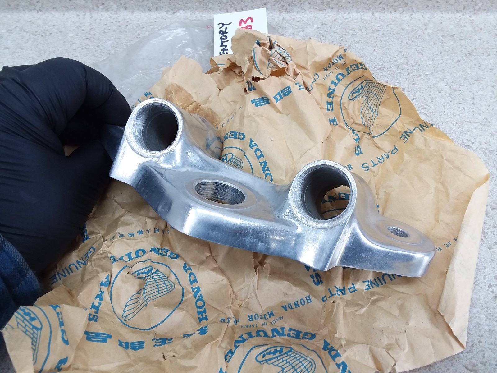 VTG NOS 1968-1971 Honda Trail Z50 CT70 Top Handlebar Holder Crown #53131-098-670