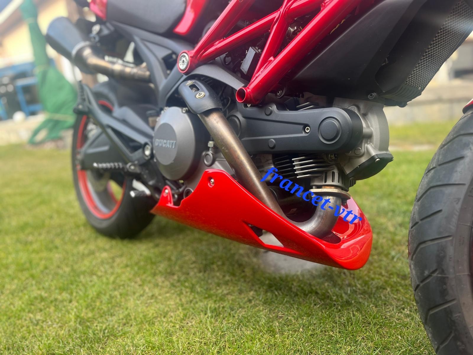 Ducati Monster 696 796 1100 TIP AS PHOTO Ducati Red Spoiler 08/13
