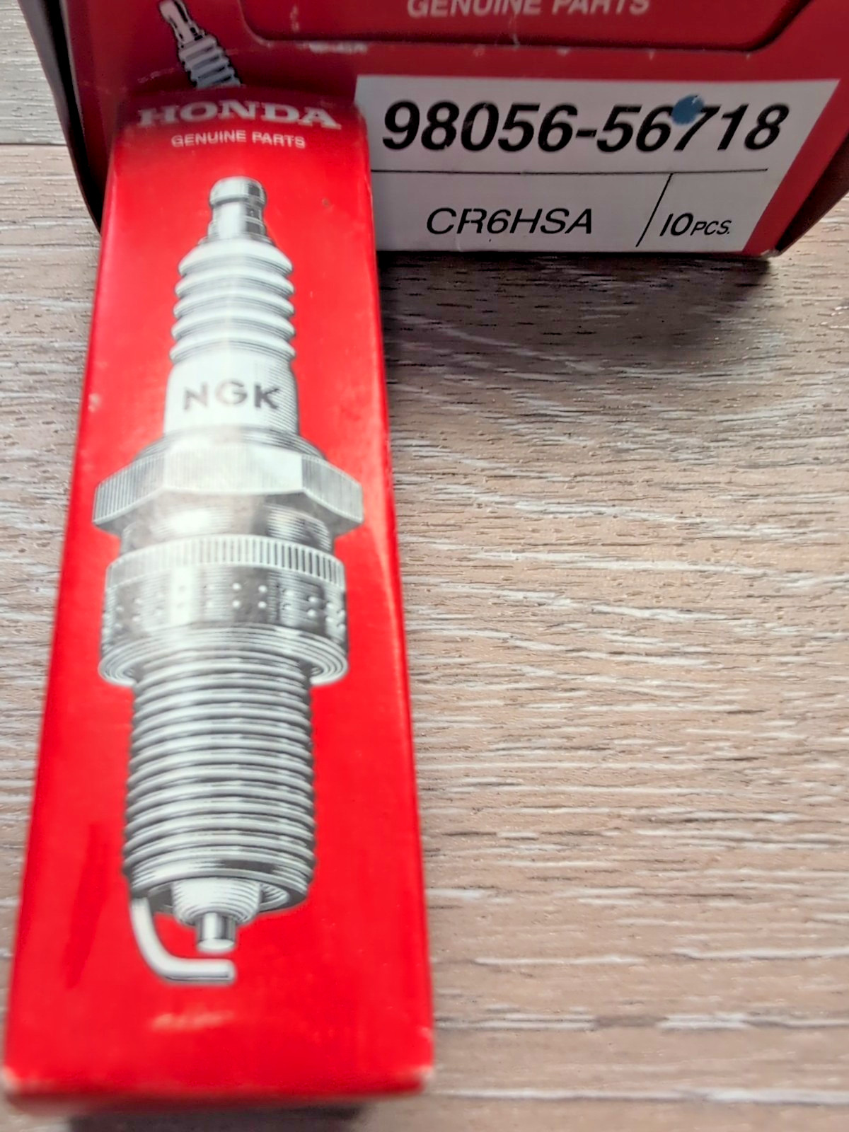 1-Honda NGK Spark Plug CR6HSA