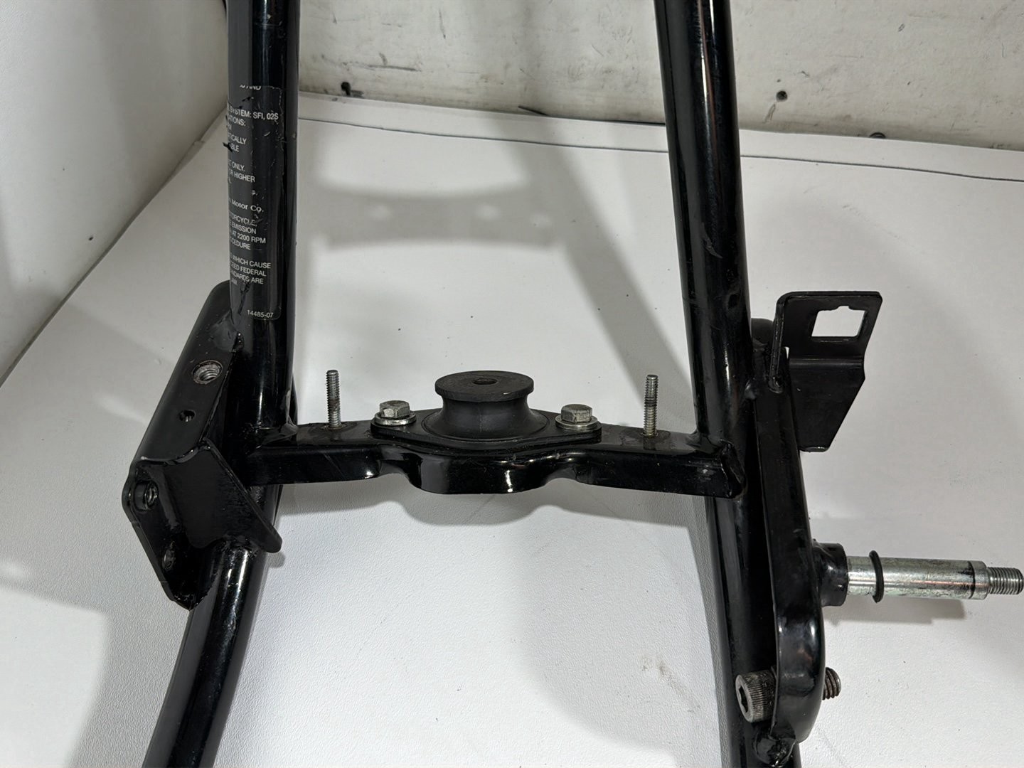 2007 Harley Road King Touring FLHR OEM Body Main Frame Chassis SLVG