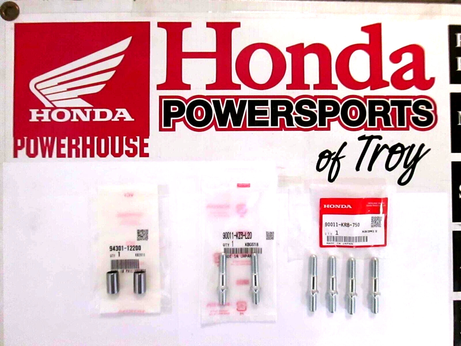 NEW GENUINE HONDA OEM CYLINDER STUDS AND PINS 2002-04 CR250R *NO CHEAP COPIES*