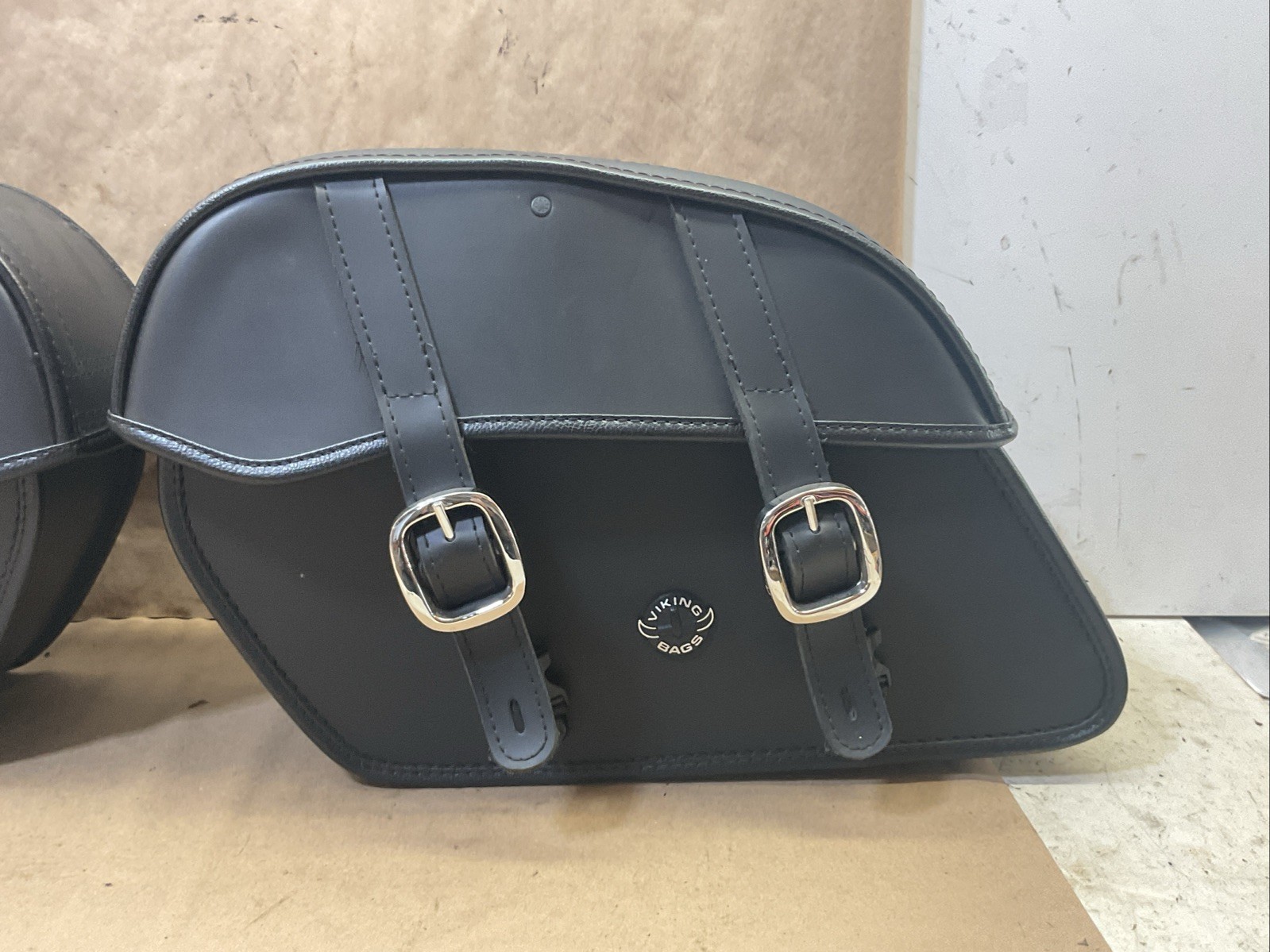 Kawasaki Vulcan 750 Saddle Bags Nice Like New