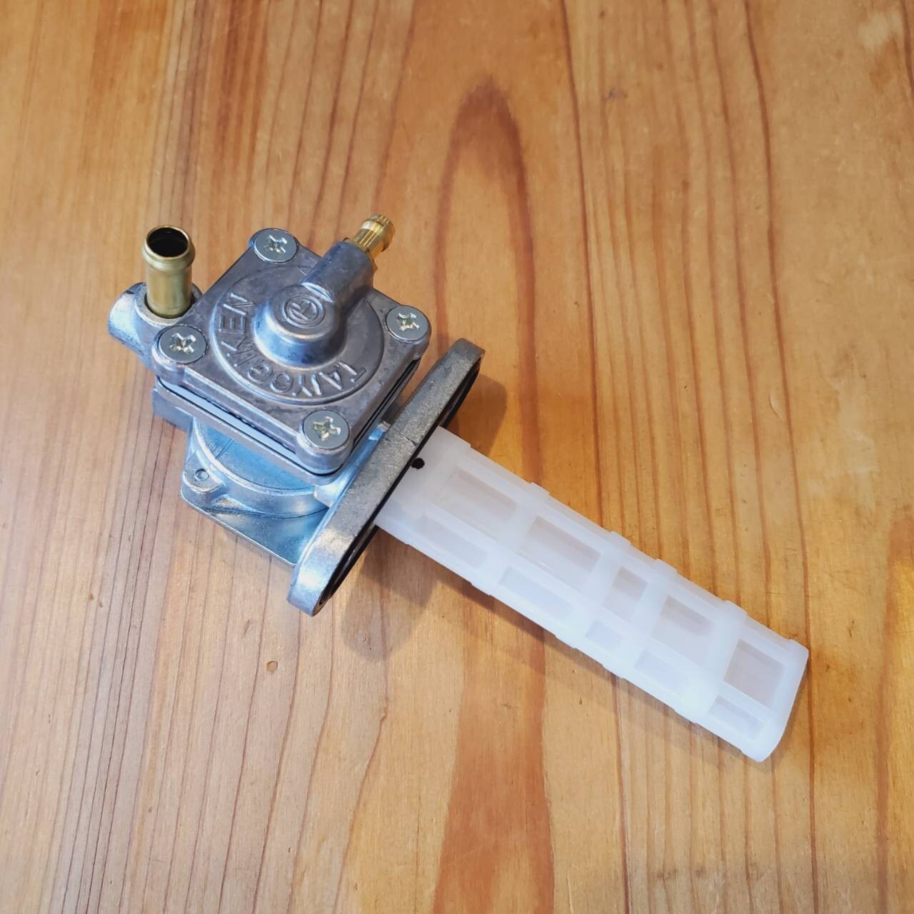 Kawasaki Genuine KZ650 KZ750 KZ1000 Fuel Tap Petcock 51023-0725 NEW