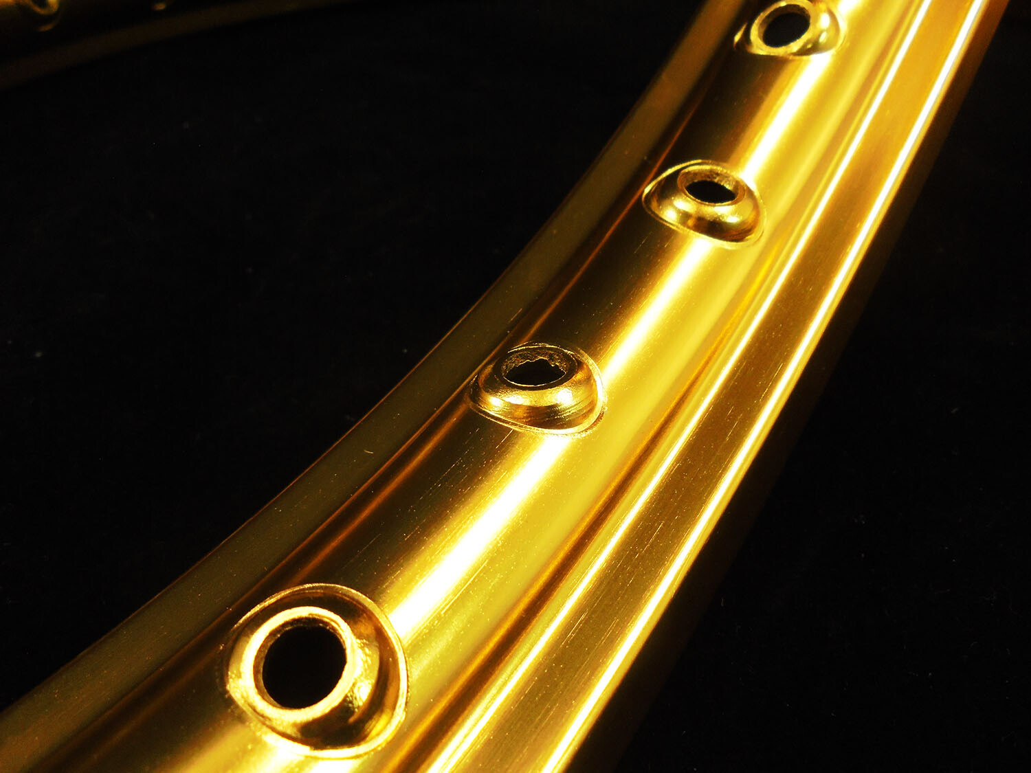Front or Rear Wheel Rim 1.60″ x 17″ GOLD Anodize Front 36H 36 Motorcycle Custom
