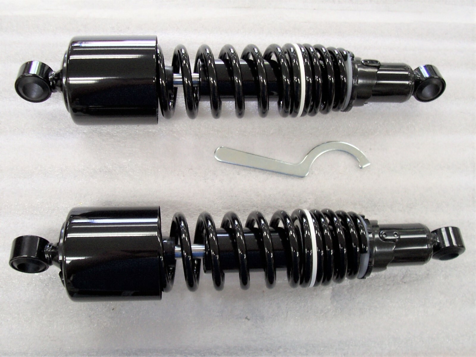 Honda VTX1800 12.75″ Long Black Dual Spring Shocks