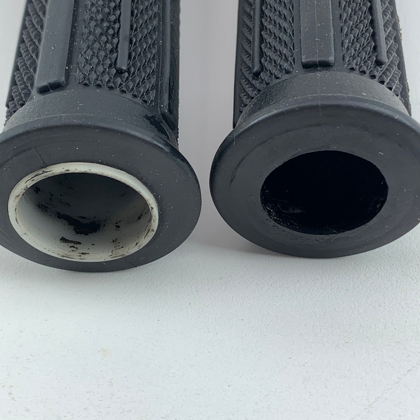 Vintage Take-Off Motorcycle Grips for Suzuki GSX-R1100, GSX1100, GSX750, GSX600