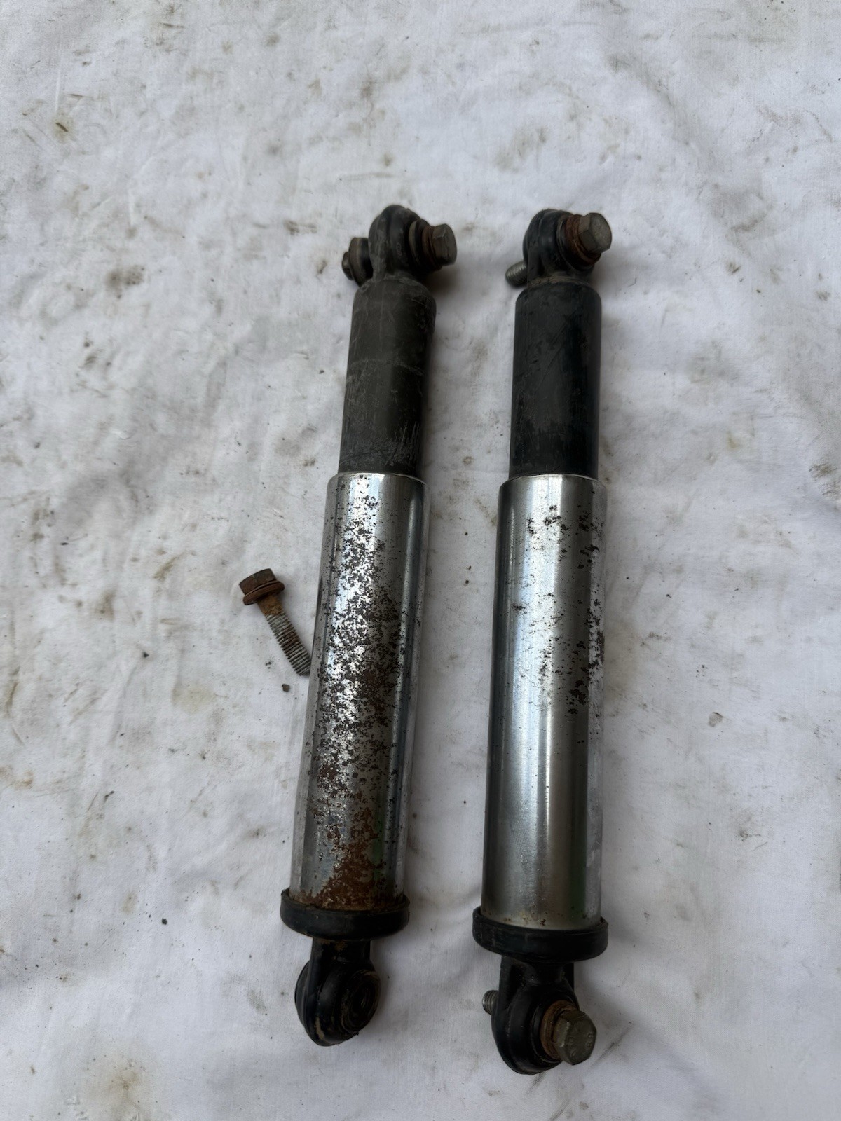 Pair of Sebac Garelli Noi rear shock absorbers 27 cm wheelbase