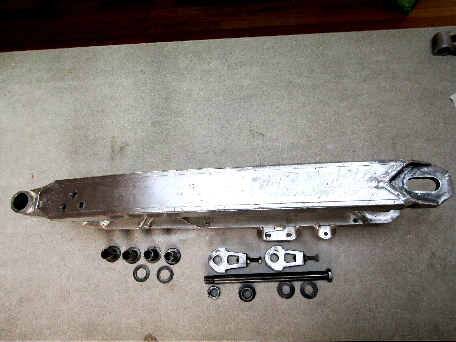 HUSQVARNA,CAGIVA 1985 WMX125,WRK125,SWINGARM,PIVOT BOLT,BEARINGS,AXEL,TENSIONERS