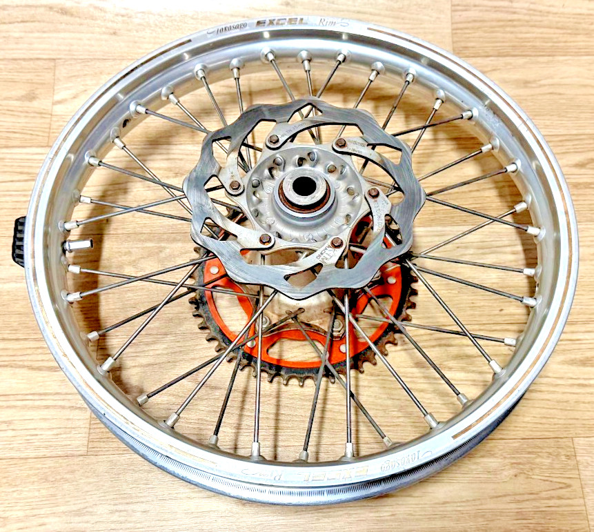 2011-2012 125 250 350 450 KTM SX-F SX OEM Excel 18×2.15 Rear Wheel Rim Hub