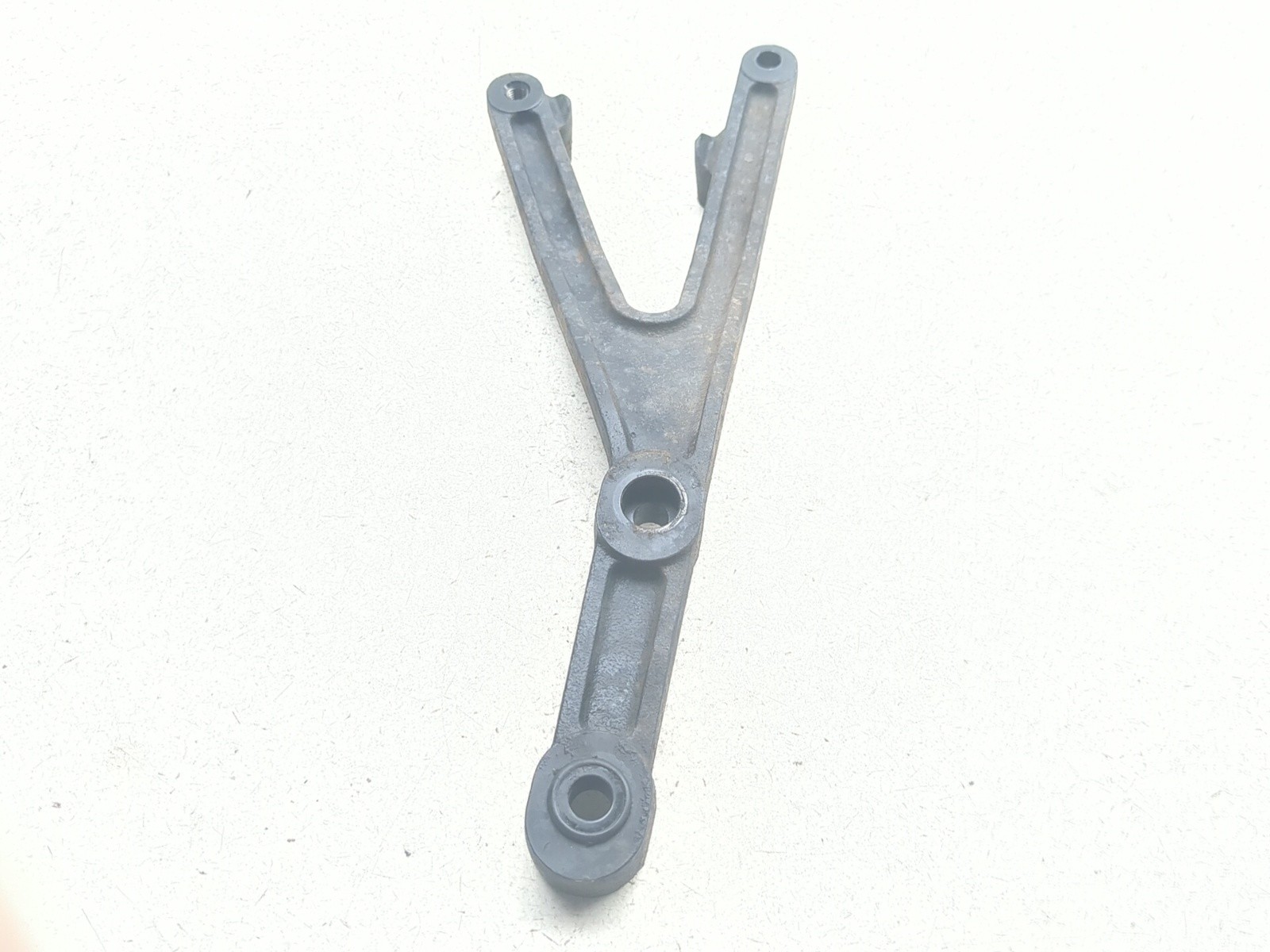 02-08 Honda VTX1800S2 VTX 1800 Rear Right Exhaust Mounting Bar