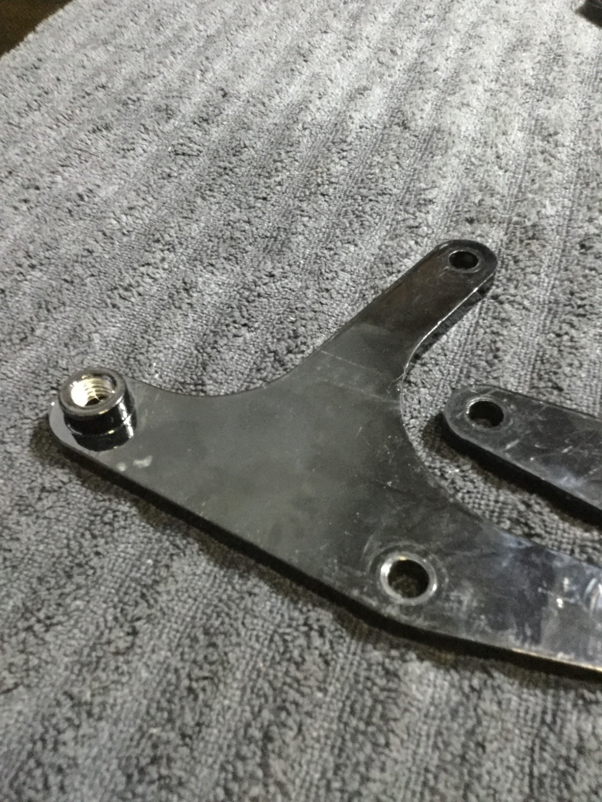 HARLEY OEM TRIKE REAR SHOCK MOUNT BRACKET 83861-09 FLHTCUTG Tri-Glide Freewheel
