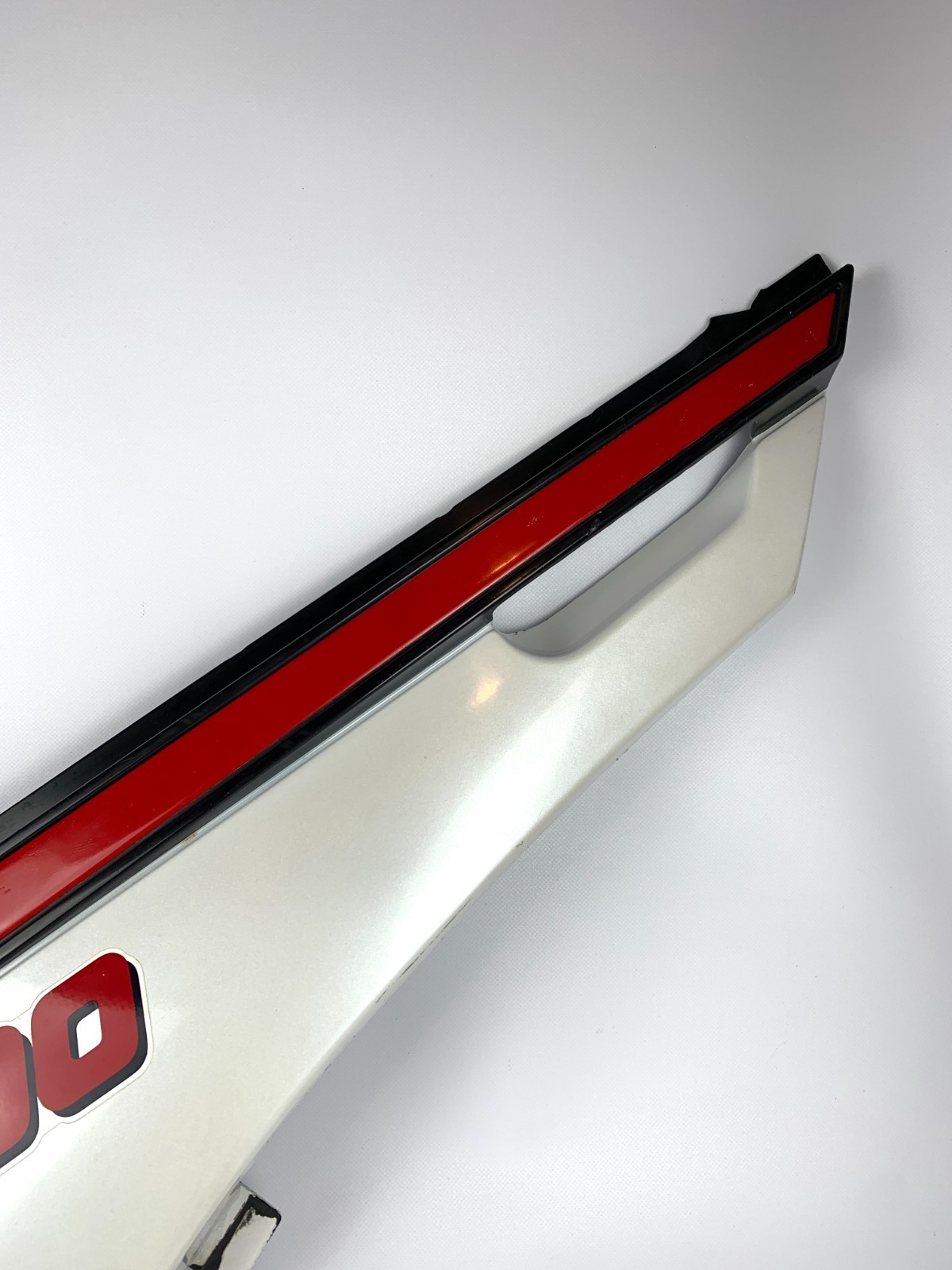 Yamaha FJ1100 1984 85 Left Side Cover Cowl Fairing Plastic Body Panel Red White
