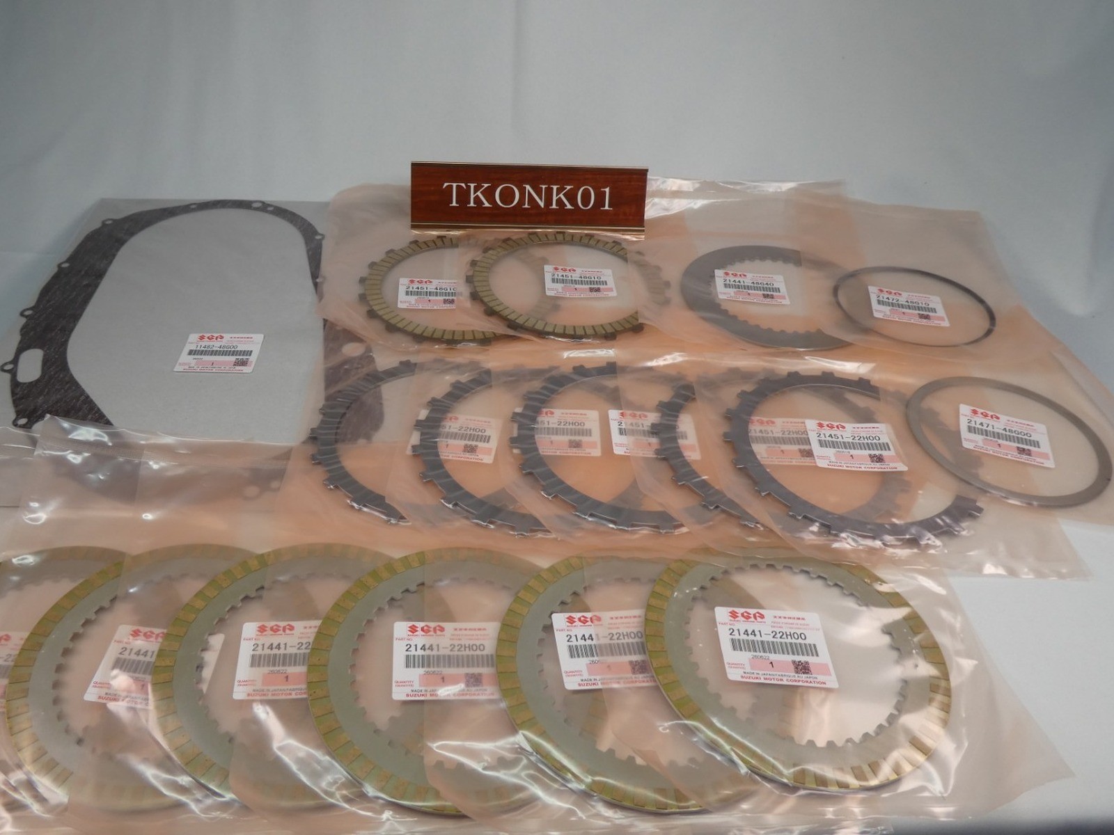 Suzuki Genuine OEM Clutch Kit Plate 21441-22H00 Boulevard M109R VZR1800 New JDM