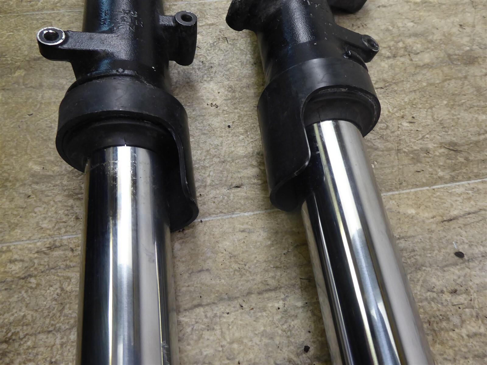 1991 Honda ST1100 ST 1100 H1407-2) left right front forks suspension set