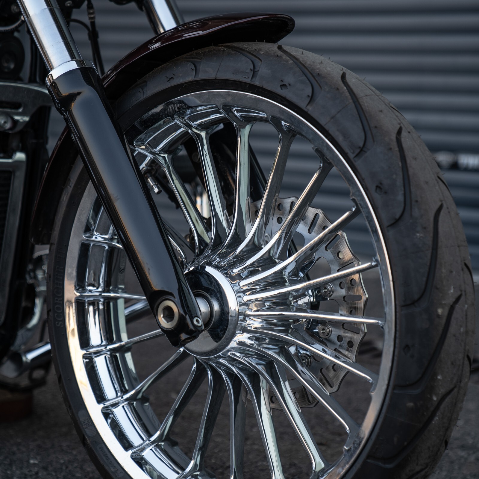 Hoprousa Chrome Front 21×3.5 Inch Tubeless spoke Wheel for HD 2013-2017 Breakout