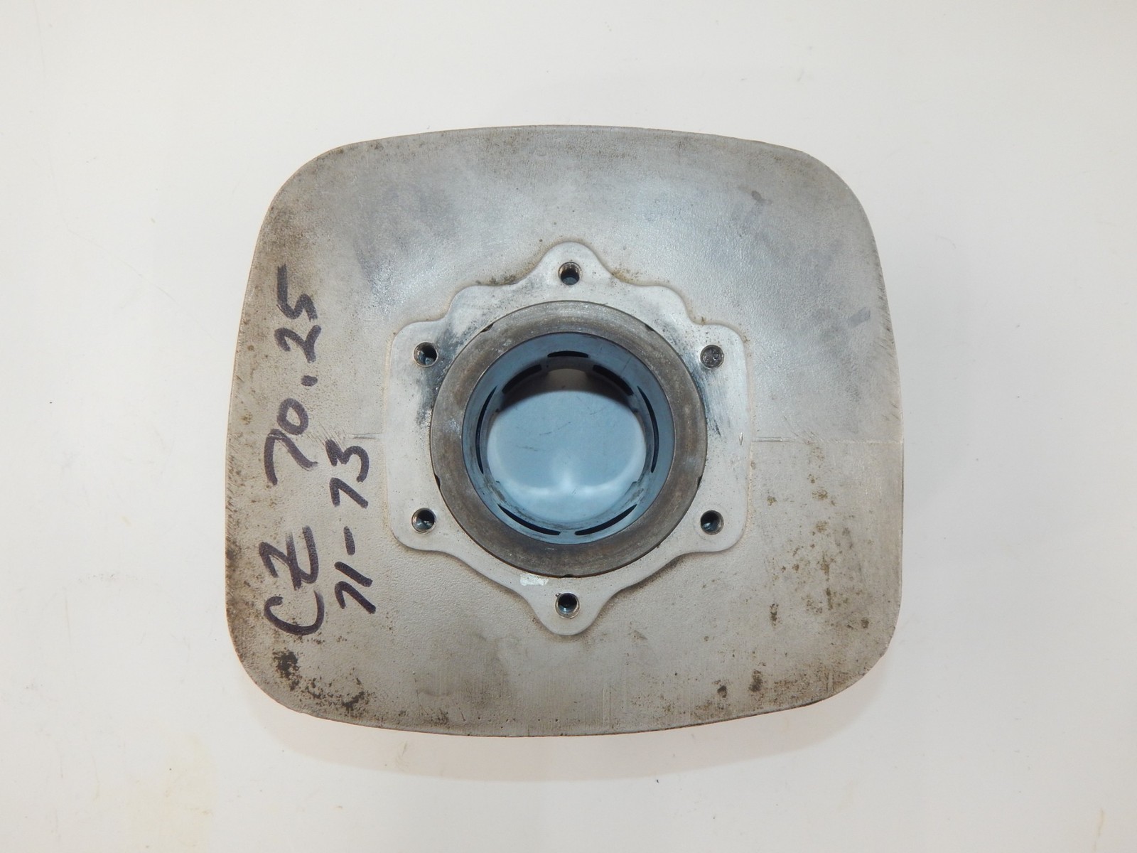 1971-1973 CZ 250 ENGINE MOTOR TOP END CYLINDER 980-13-122 BORE 70mm VINTAGE