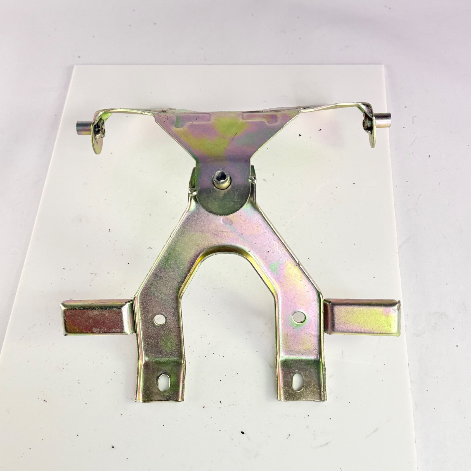 Honda CT90 1972-79, CT110 1980-84 Auxillary Fuel Tank Body Bracket 17761-102-702