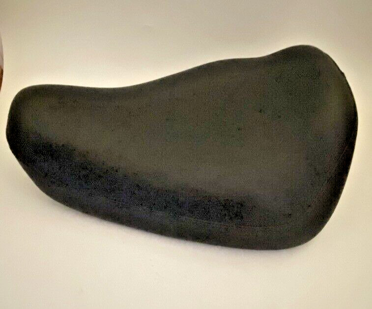 Genuine Harley Davidson Solo Seat Saddle RDW 92/61-0067 EXCELLENT