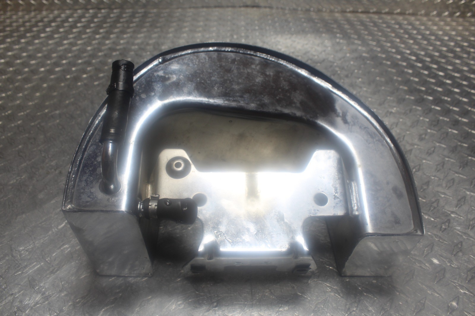 2009 HARLEY-DAVIDSON SOFTAIL CUSTOM FXSTC OEM OIL TANK RESERVOIR BOTTLE CHROME