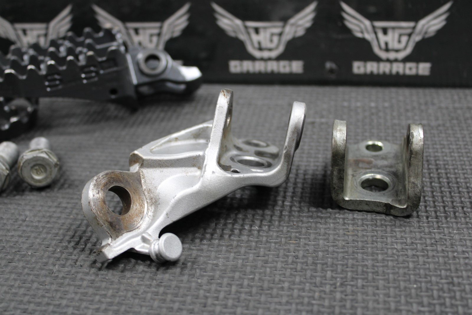 2005 HONDA CRF450X 05-17 IMS SUPER STOCK FOOTPEGS PEGS OEM KICKSTAND BRACKET