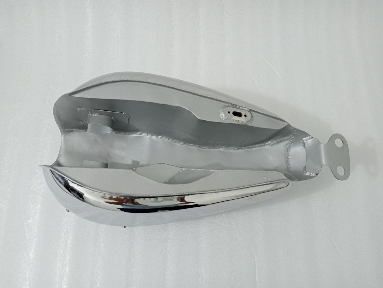 Triumph Bonneville T100 (2001-2008) Chrome Steel Fuel Petrol Gas Tank +Cap+Badge