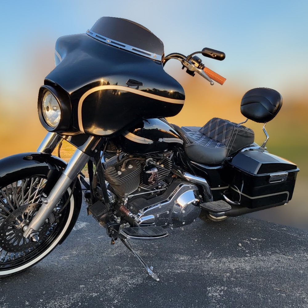 New Style One Piece Seat For Harley Street Glide 2006-2007 Road King 1997-2007