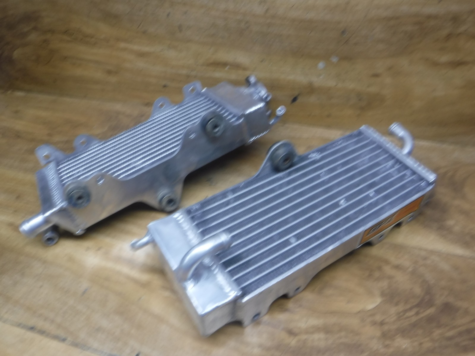 1993-1995 Yamaha YZ125 YZ 125 GPI Racing Aluminum Radiator Pair 4EW-1240A-01-00