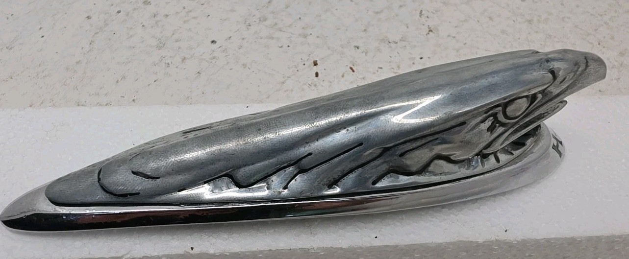 Original Harley-Davidson H-D Eagle Head Front Fender Ornament Touring Chrome OEM