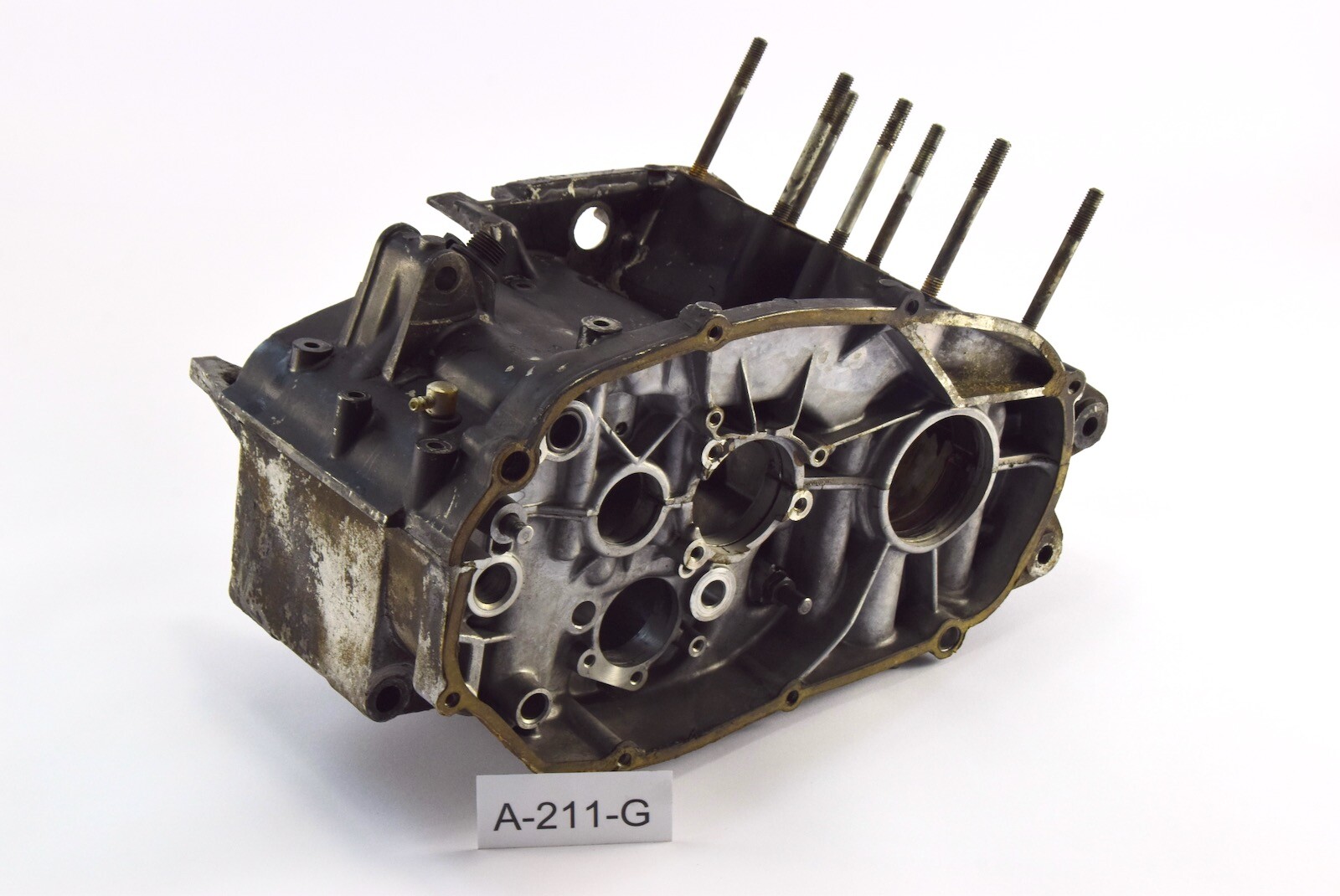 Yamaha 250 DS7 1970 – 1972 Model – Engine Cases Engine Block A211G