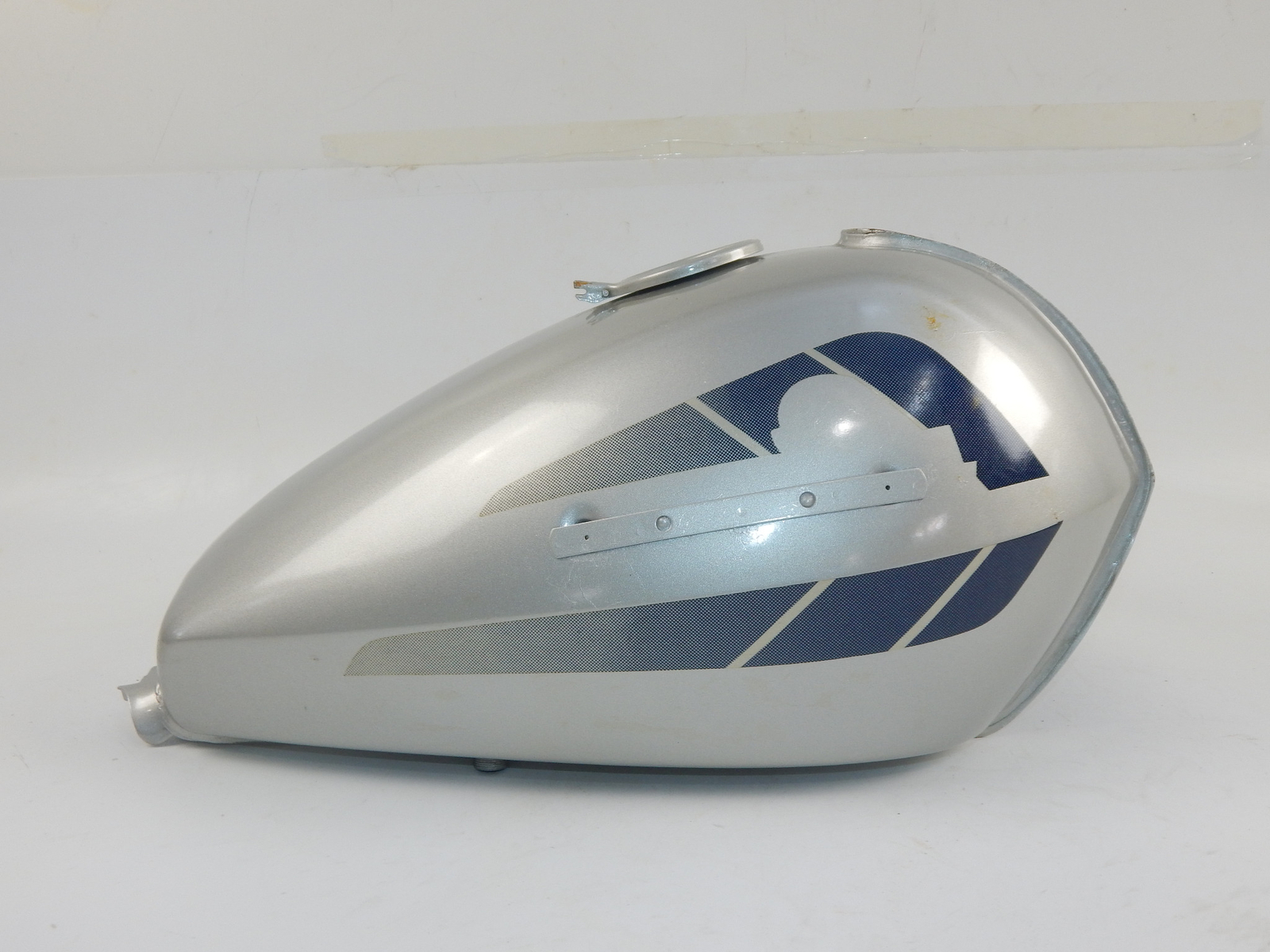 NOS 1982-83 CAGIVA SST 125 ALETTA SILVER GRAY GAS TANK FUEL RESERVOIR 800L-30700