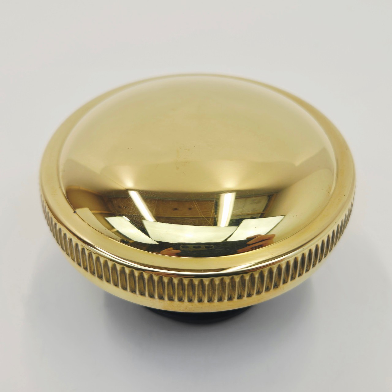 Brass Plated Gas Caps OE Style Vented/Non-Vented for ALL 1982+ Harley Split Tank
