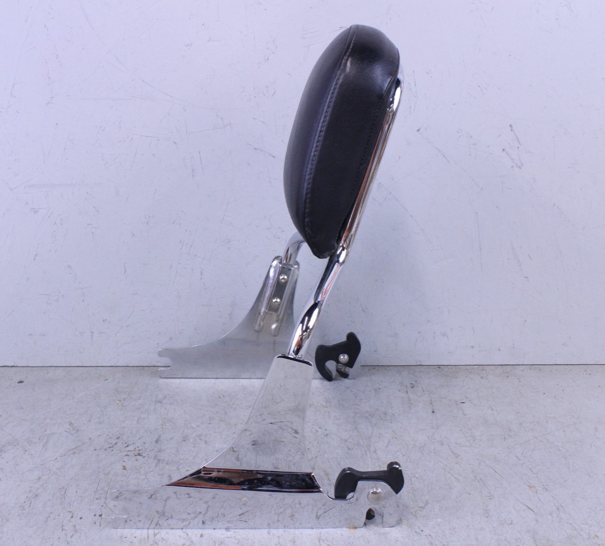 Harley-Davidson Breakout FXSB Detachable Sissy Bar Backrest 13-17 52540-09A