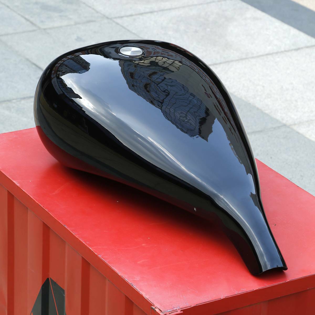 Painted 5″ Extended 4.7 Gallon Fuel Gas Tank Fit For Harley Touring FL Chopper