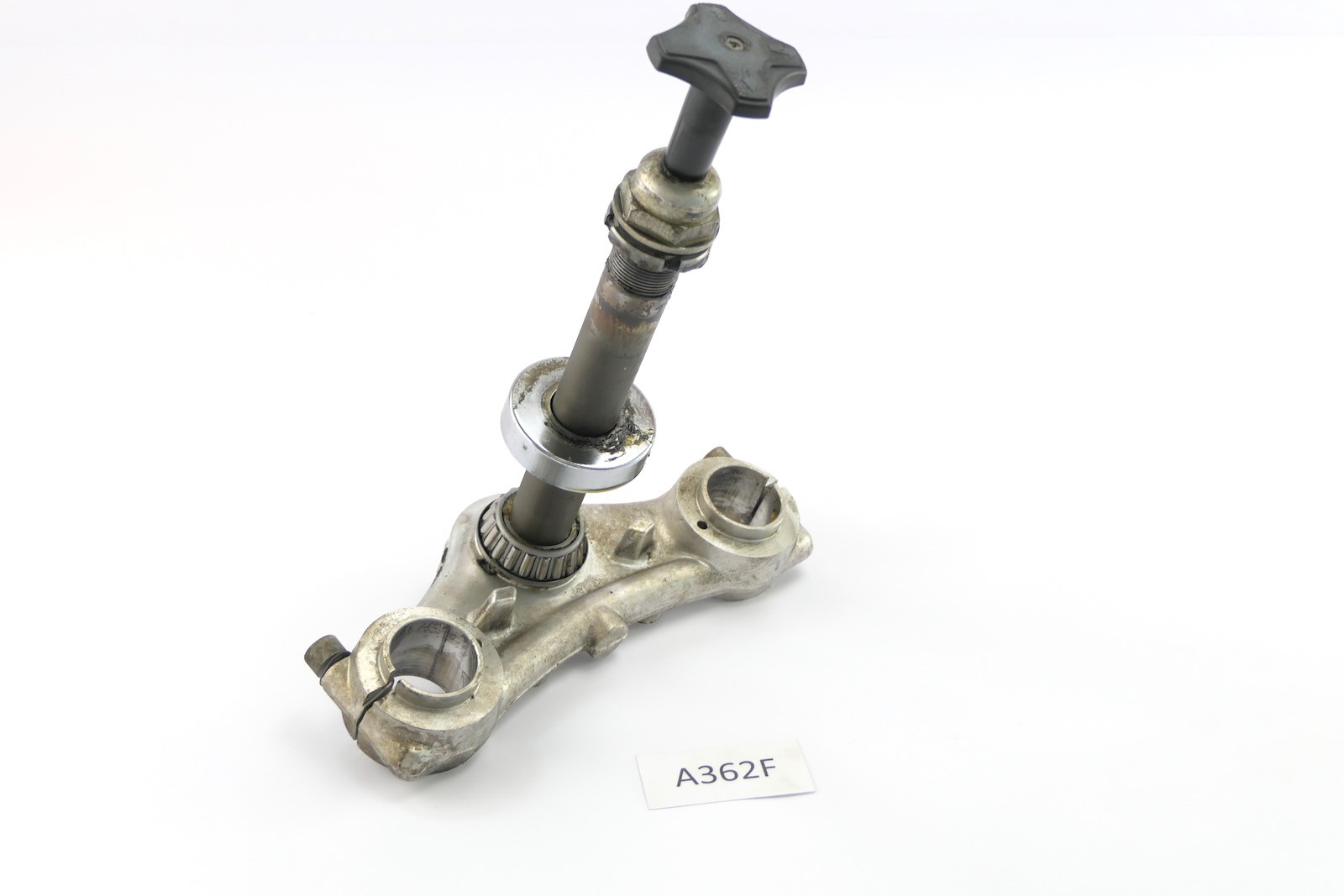 BMW R 100 RT 247 1981 – Lower triple clamp 24536286002 A362F