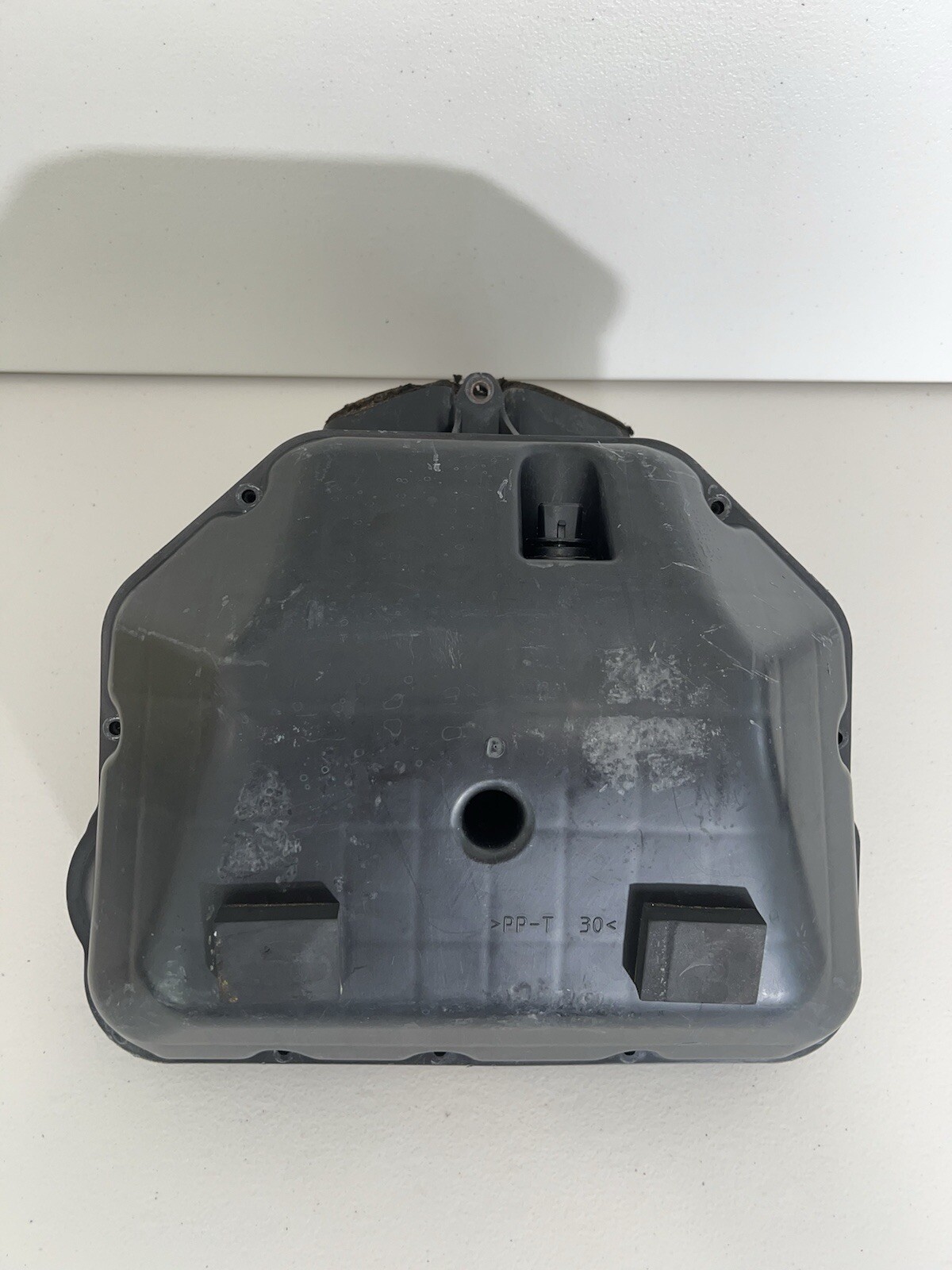 2003 2004 04 Kawasaki Ninja ZX636 ZX-6R ZX-6RR Airbox Air Box Cleaner 11011-0033