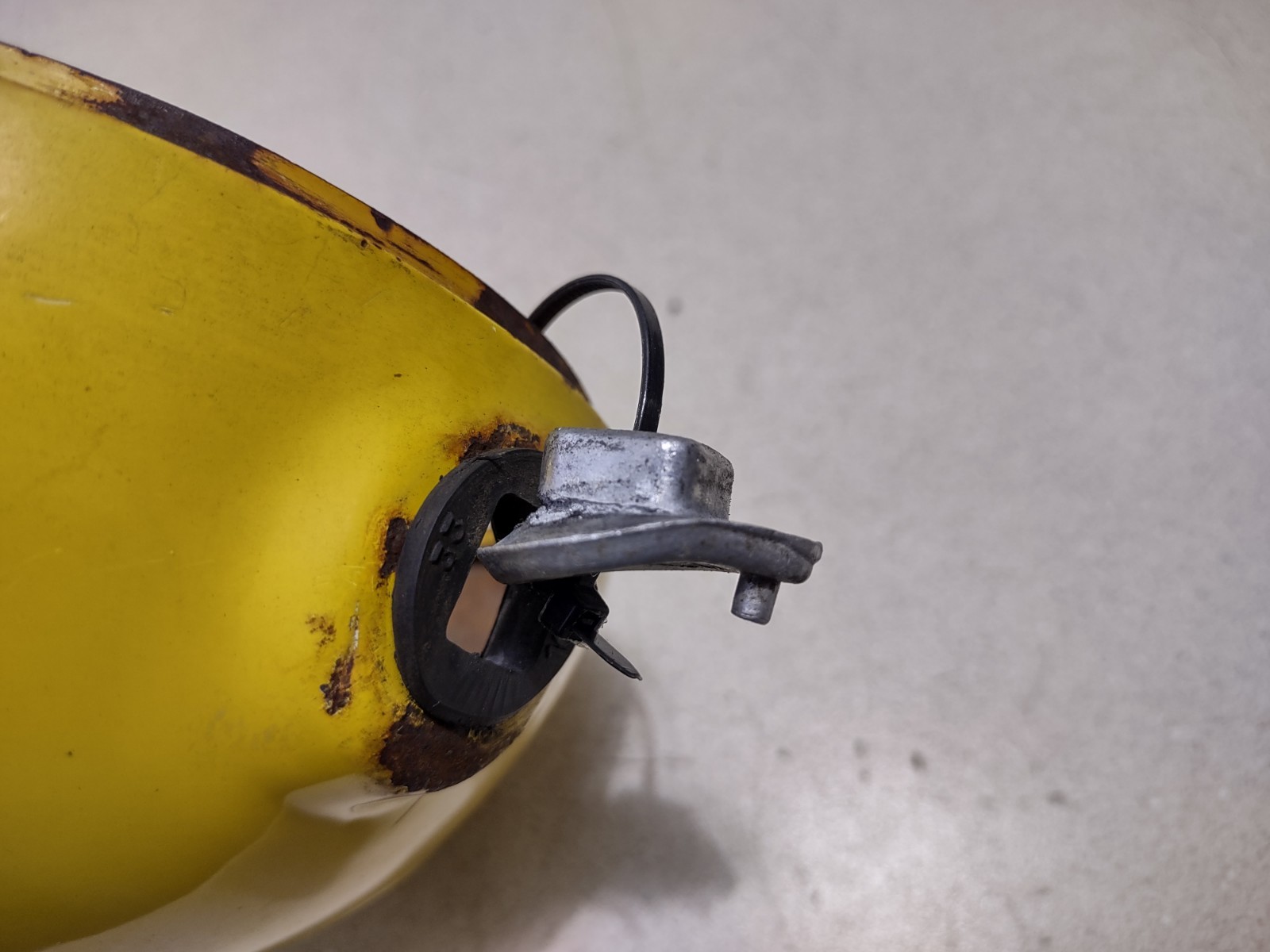 1978 Yamaha Chappy 50 LB50 Headlight Bucket #325.6-4